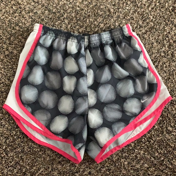 Nike Running Shorts - Picture 1 of 3